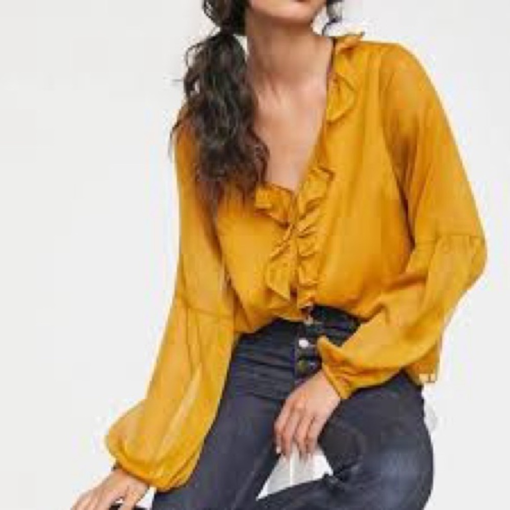 SUNDAY IN BROOKLYN Ripple Crepe Blouse Top Mustard Ruffle Bishop Women's size S